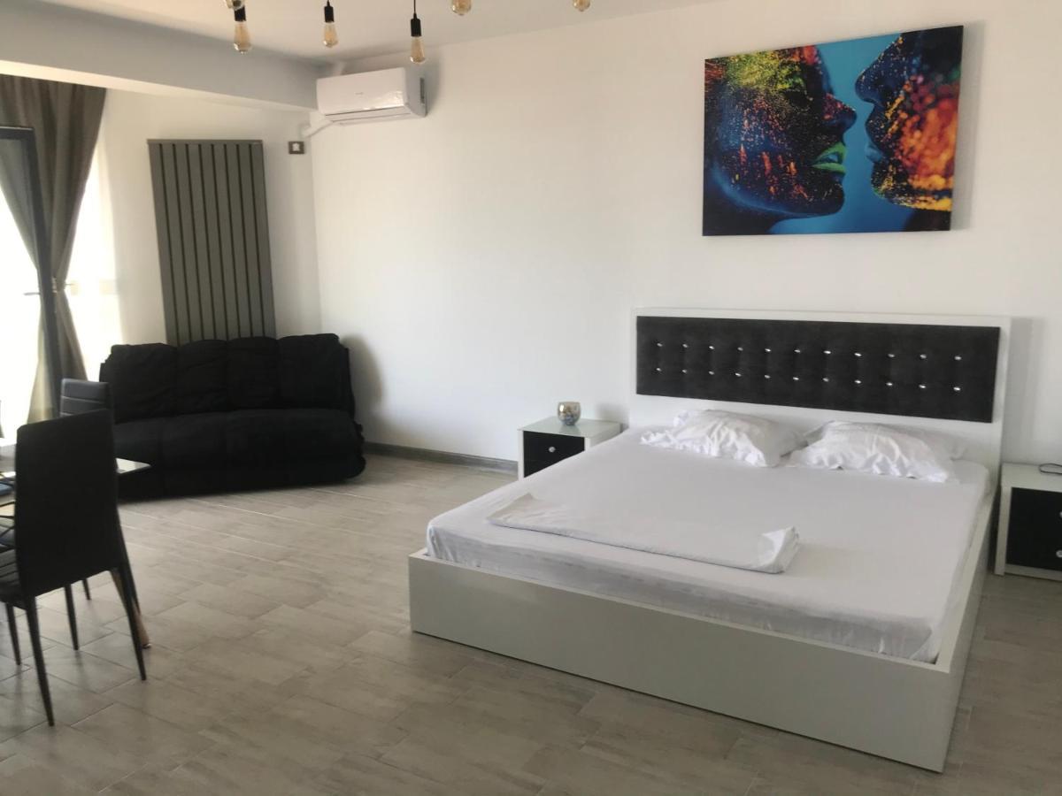 Alezzi Sunwaves Apartman Năvodari Kültér fotó